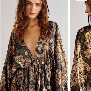 ✨🔥SOLD OUT!🔥✨NWT FP Printed Mini Dress